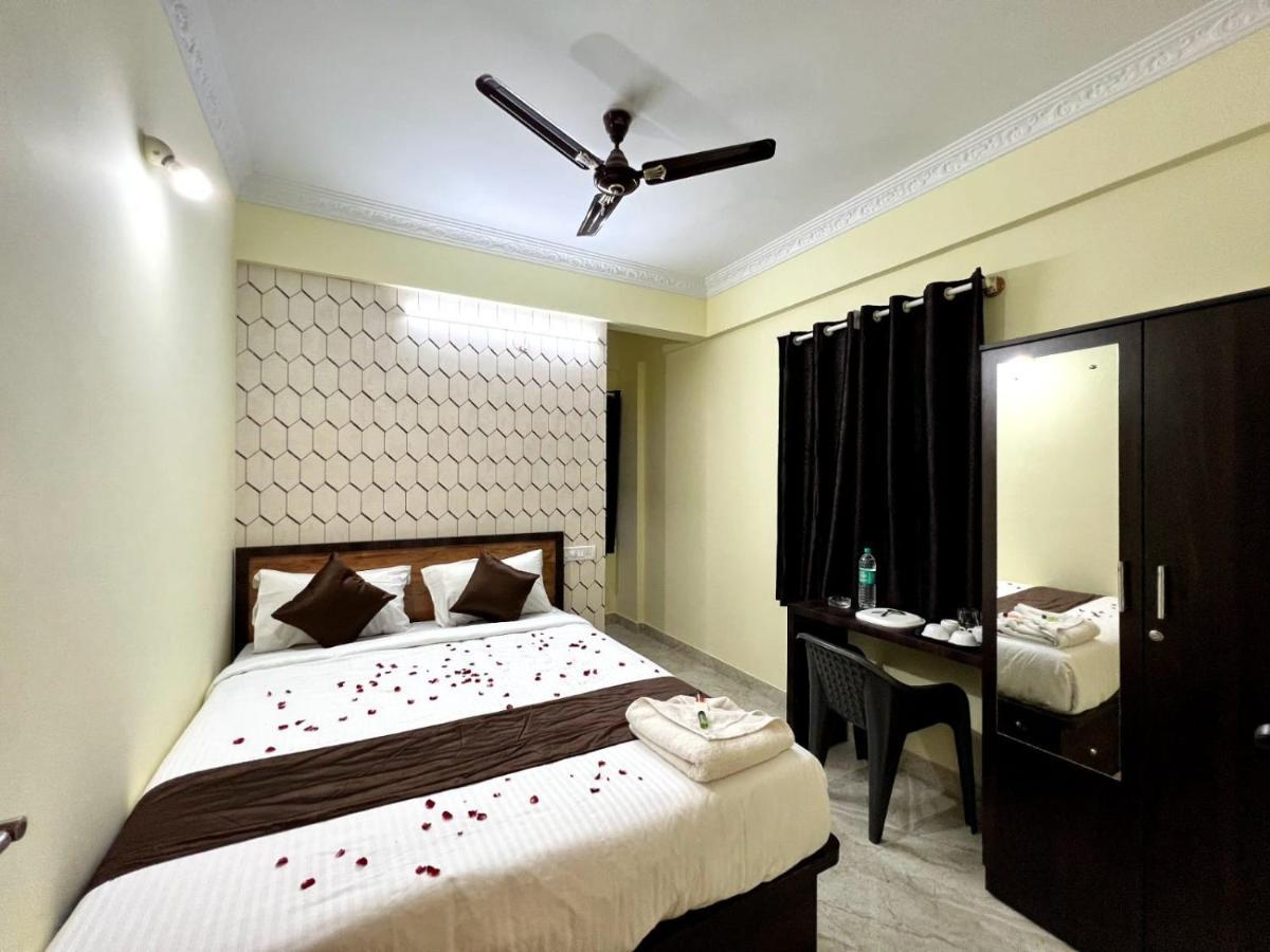 Hotel East Park Electronic City Kammasandra Exteriér fotografie