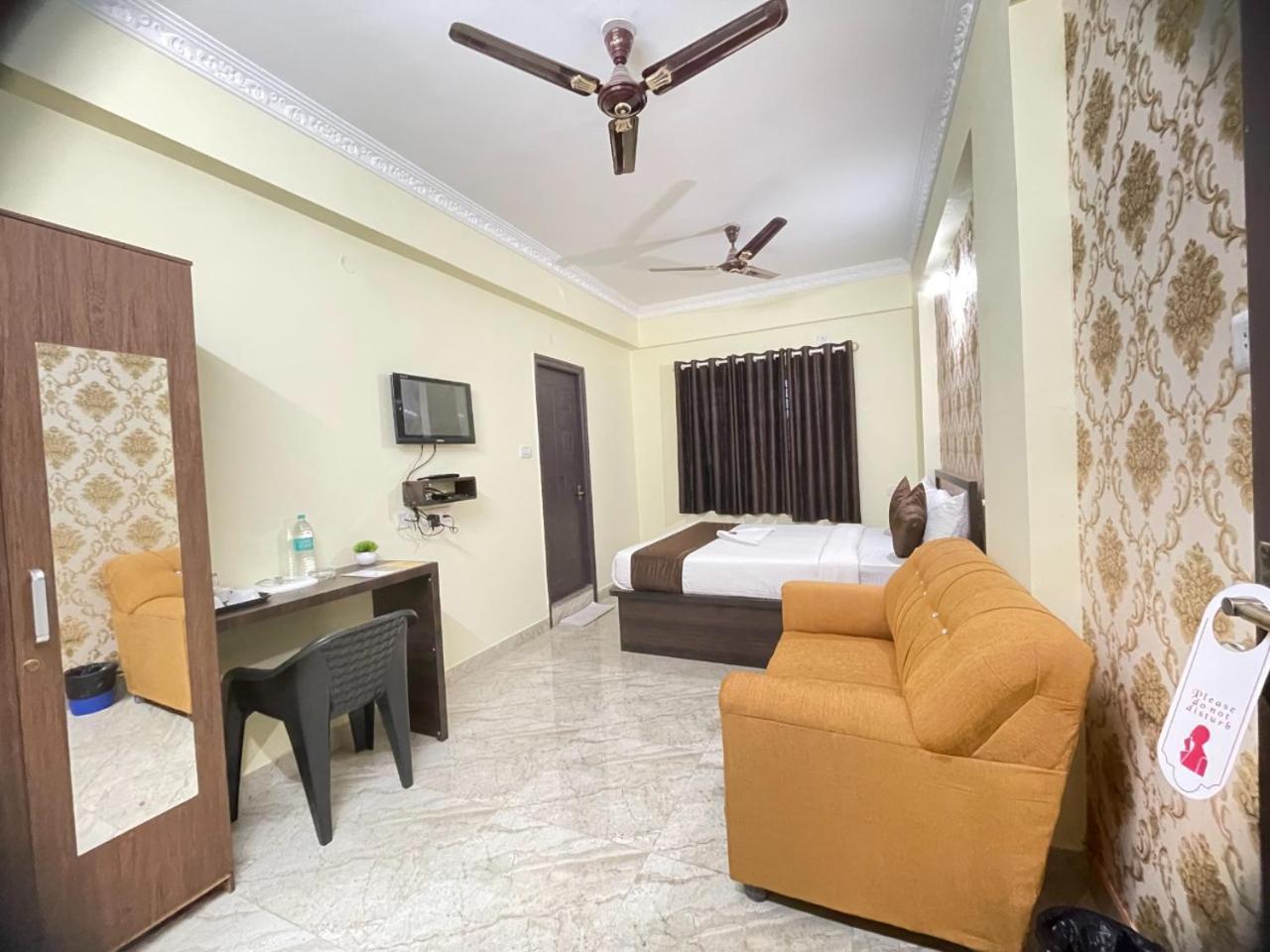 Hotel East Park Electronic City Kammasandra Pokoj fotografie